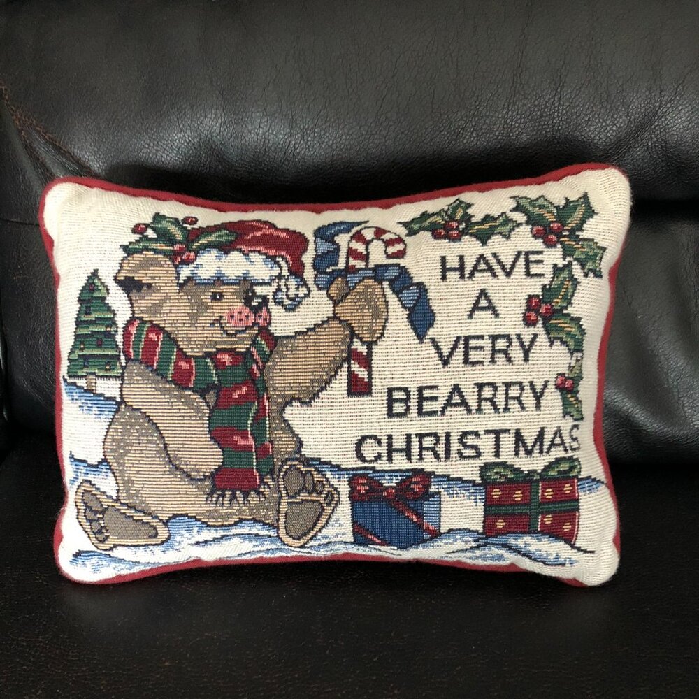 Christmas Accent Pillow Bear Tapestry 12”x8” “Have A Very Bearry Christmas”